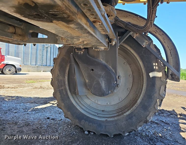 image for item DP6457 2012 RoGator RG900 sprayer