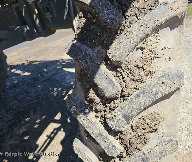 image for item DP6457 2012 RoGator RG900 sprayer