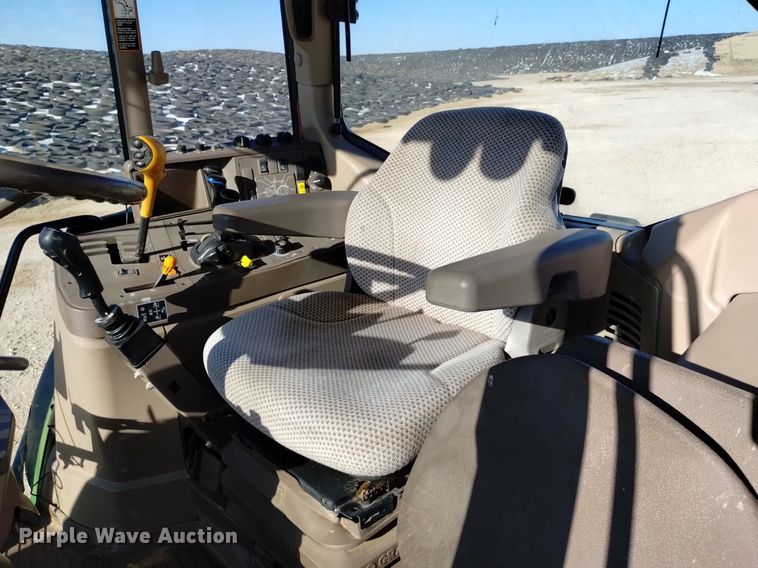 image for item DQ6121 2014 John Deere 6150M MFWD tractor