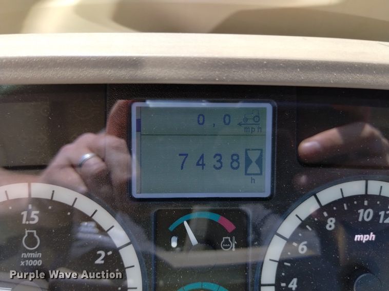 image for item DQ6121 2014 John Deere 6150M MFWD tractor