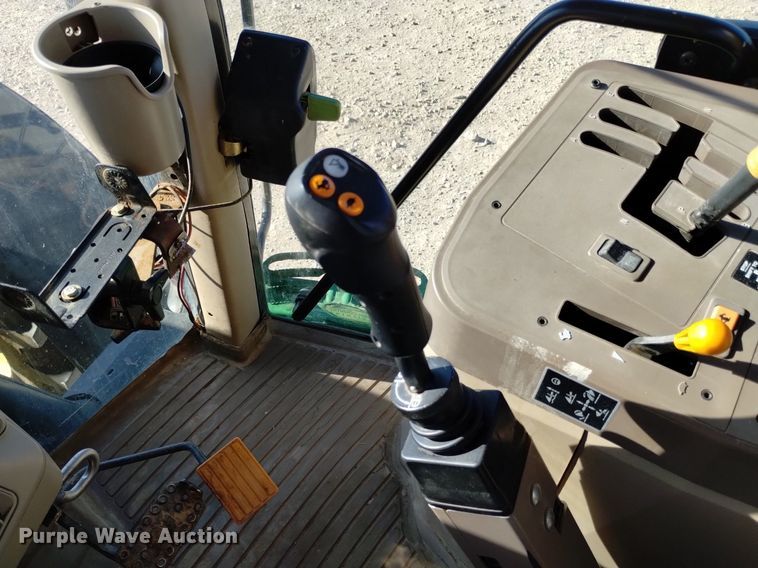 image for item DQ6121 2014 John Deere 6150M MFWD tractor