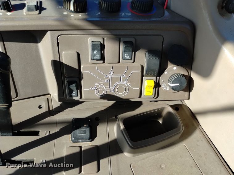 image for item DQ6121 2014 John Deere 6150M MFWD tractor