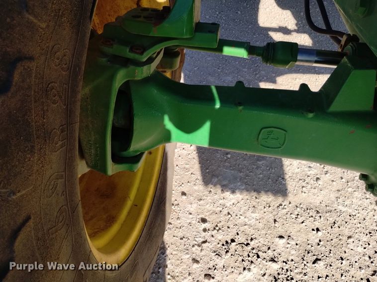 image for item DQ6121 2014 John Deere 6150M MFWD tractor