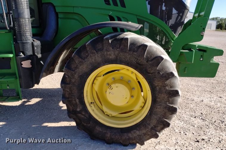 image for item DQ6121 2014 John Deere 6150M MFWD tractor