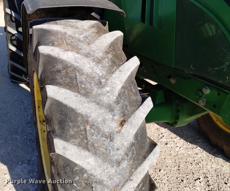 image for item DQ6121 2014 John Deere 6150M MFWD tractor