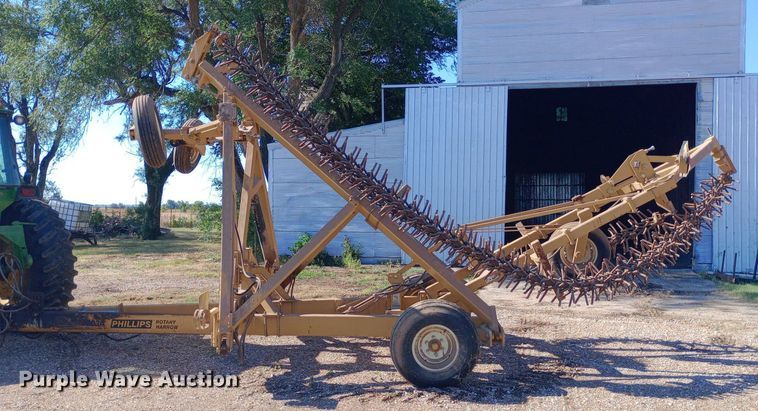 image for item DQ7163 Phillips 3003A rotary harrow