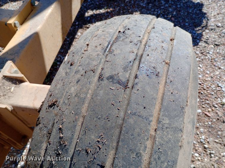 image for item DQ7163 Phillips 3003A rotary harrow