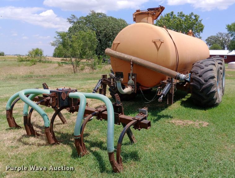 image for item DQ7179 Liquid manure applicator