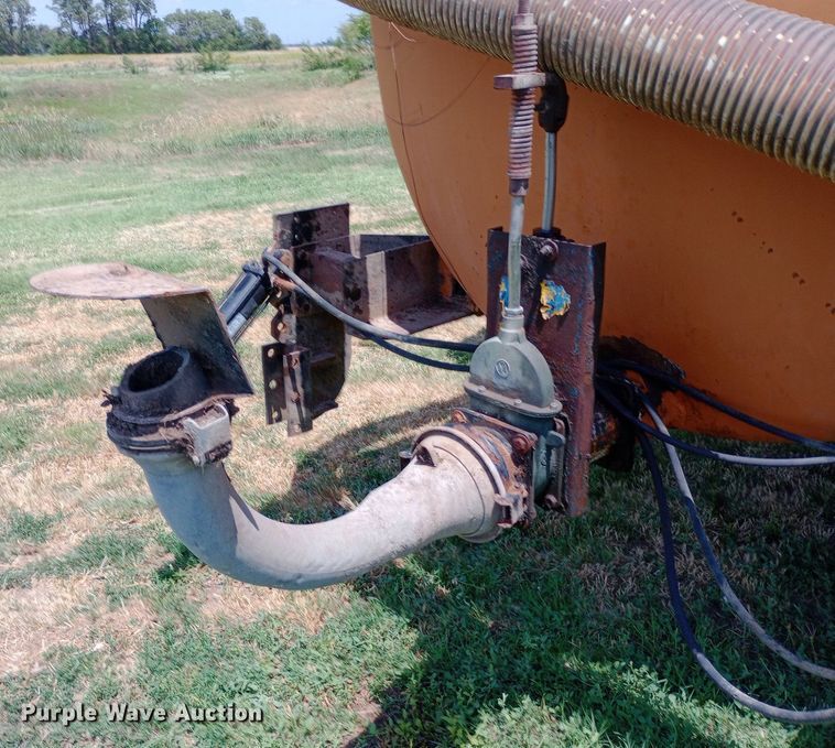 image for item DQ7179 Liquid manure applicator