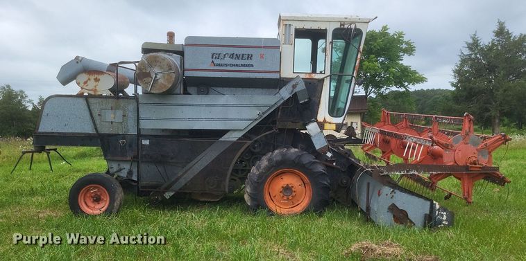 image for item DR4818 Allis-Chalmers Cleaner K combine