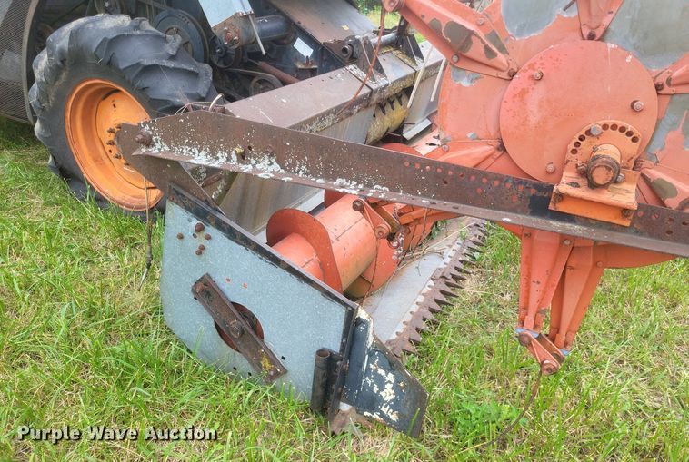 image for item DR4818 Allis-Chalmers Cleaner K combine