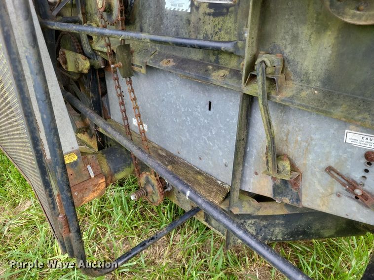 image for item DR4818 Allis-Chalmers Cleaner K combine