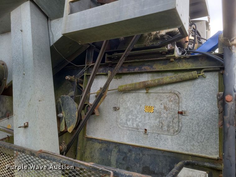 image for item DR4818 Allis-Chalmers Cleaner K combine