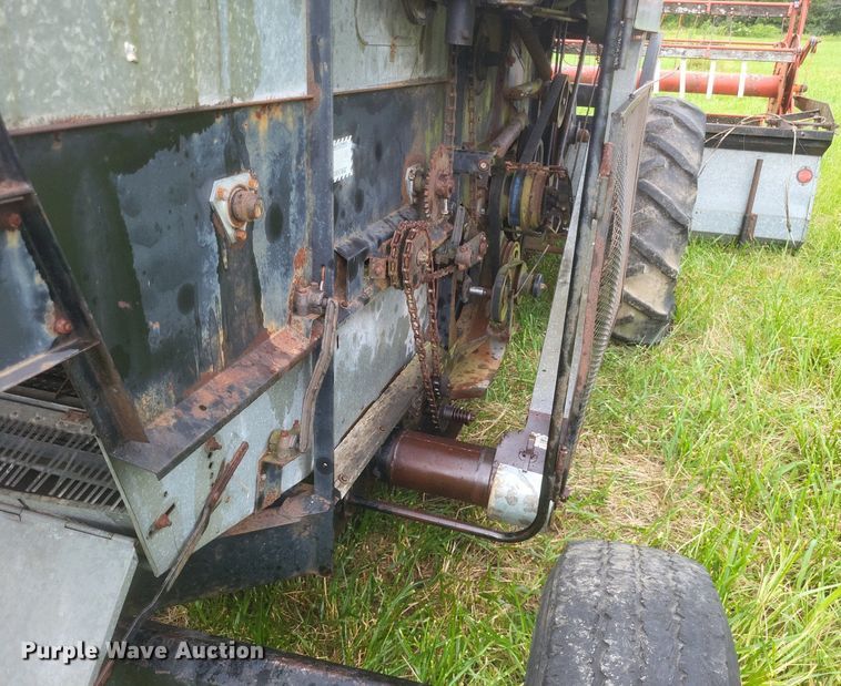 image for item DR4818 Allis-Chalmers Cleaner K combine