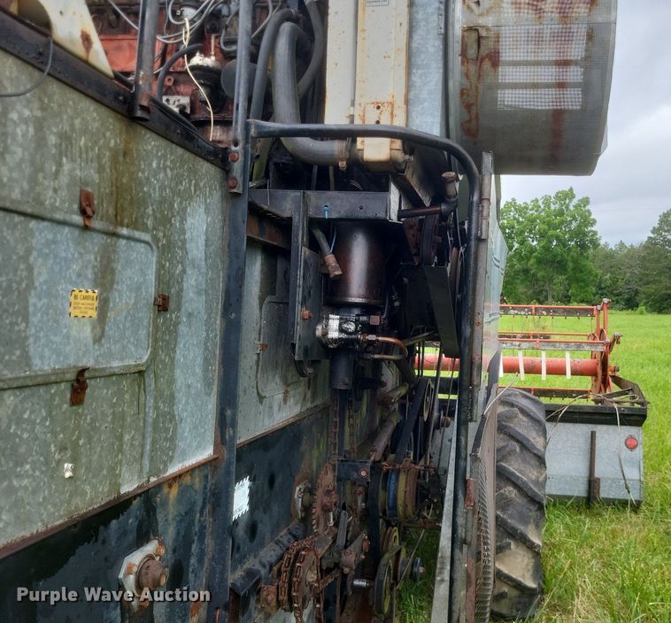 image for item DR4818 Allis-Chalmers Cleaner K combine