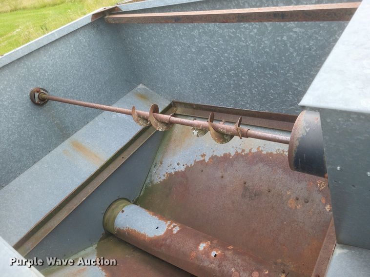 image for item DR4818 Allis-Chalmers Cleaner K combine