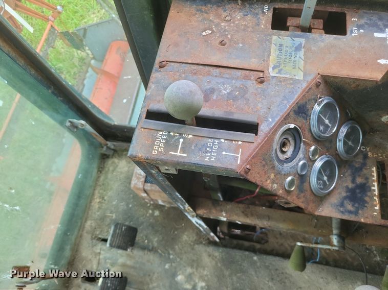 image for item DR4818 Allis-Chalmers Cleaner K combine