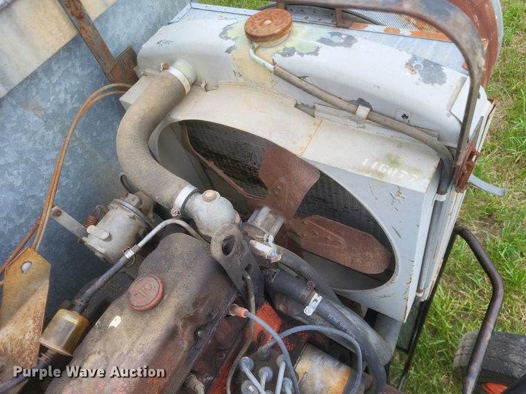 image for item DR4818 Allis-Chalmers Cleaner K combine