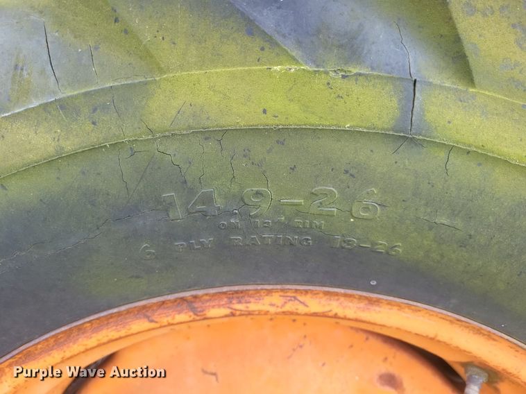 image for item DR4818 Allis-Chalmers Cleaner K combine