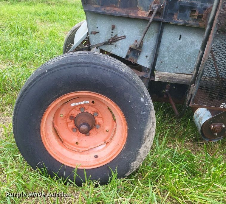 image for item DR4818 Allis-Chalmers Cleaner K combine