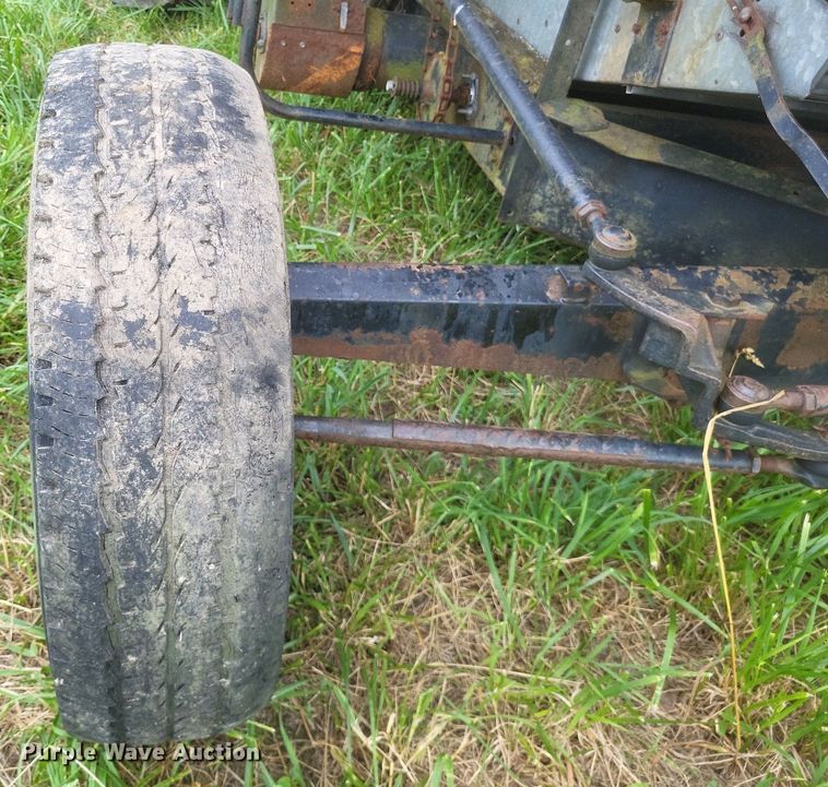 image for item DR4818 Allis-Chalmers Cleaner K combine