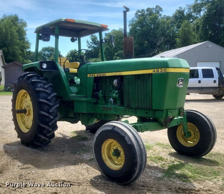 image for item DR4833 1974 John Deere  4230 tractor