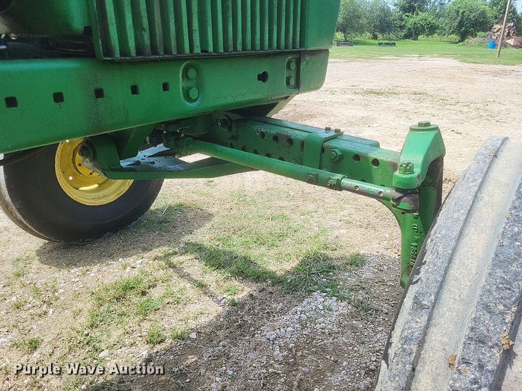 image for item DR4833 1974 John Deere  4230 tractor