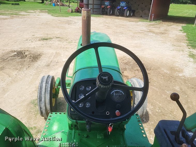 image for item DR4833 1974 John Deere  4230 tractor