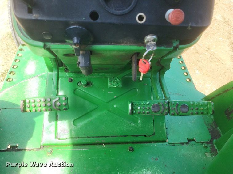 image for item DR4833 1974 John Deere  4230 tractor