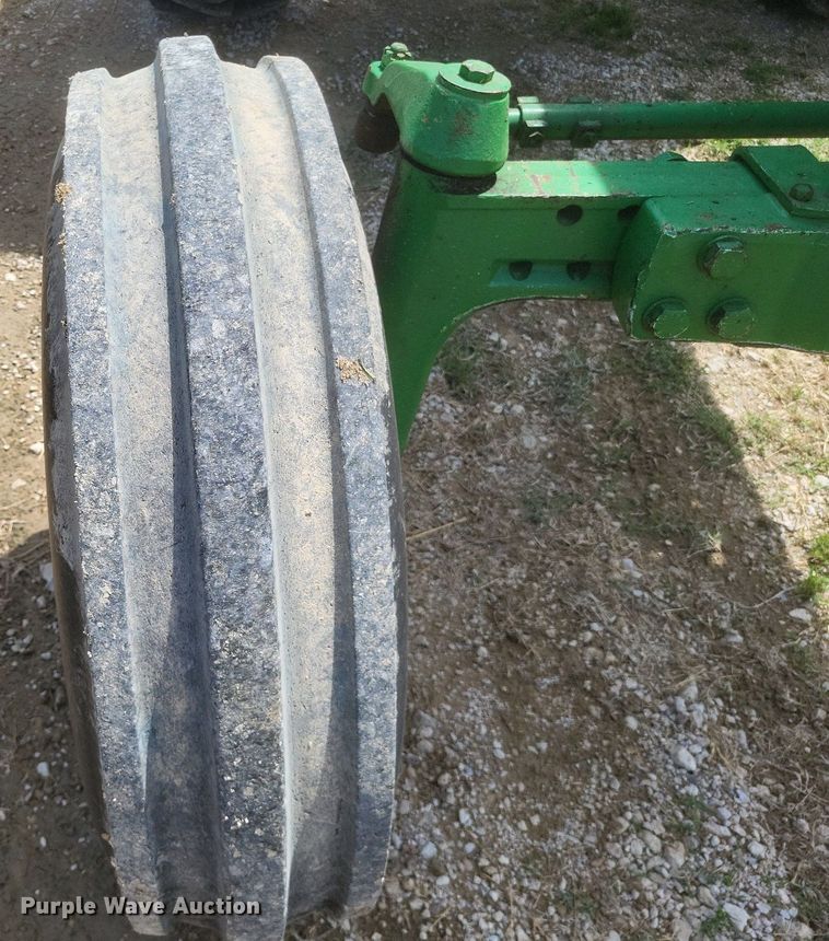 image for item DR4833 1974 John Deere  4230 tractor