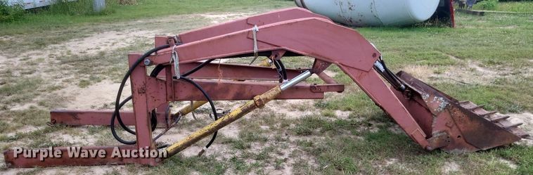 image for item DR4845 Loader 