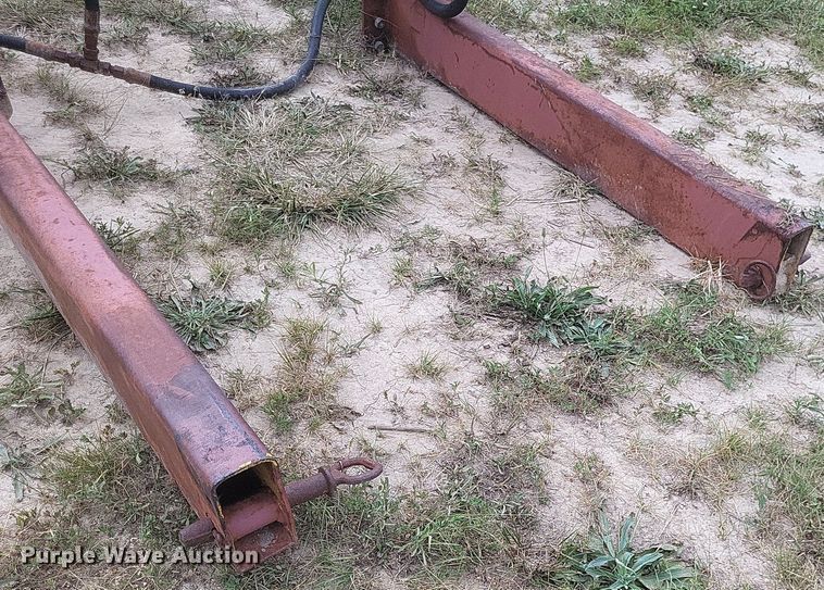 image for item DR4845 Loader 