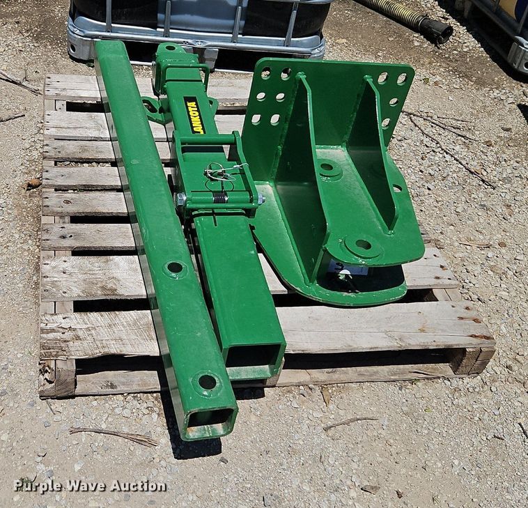 image for item DR8638 Lankota hitch and tow bar