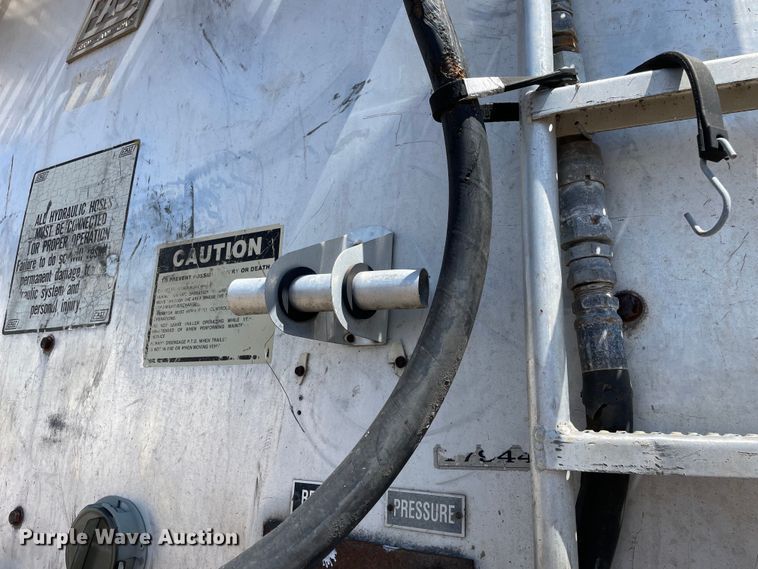 image for item DS5508 1995 ESMC walking floor trailer