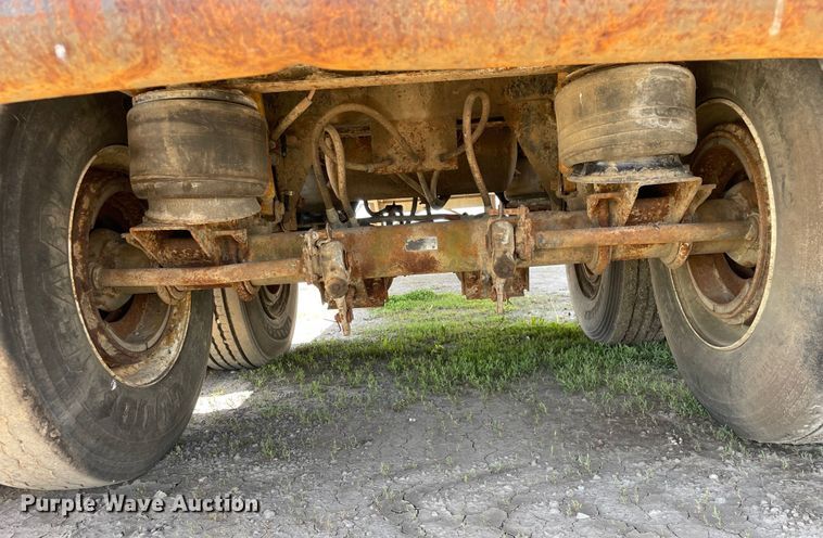 image for item DS5508 1995 ESMC walking floor trailer