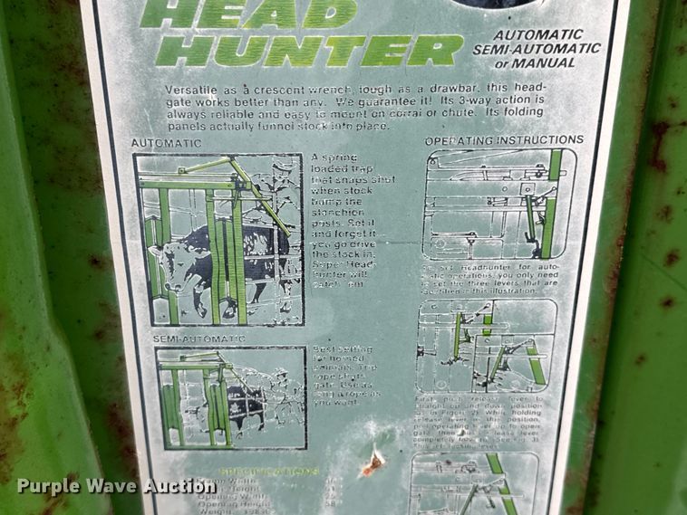 image for item DX0692 Wadler  Automatic Model 103 livestock squeeze chute