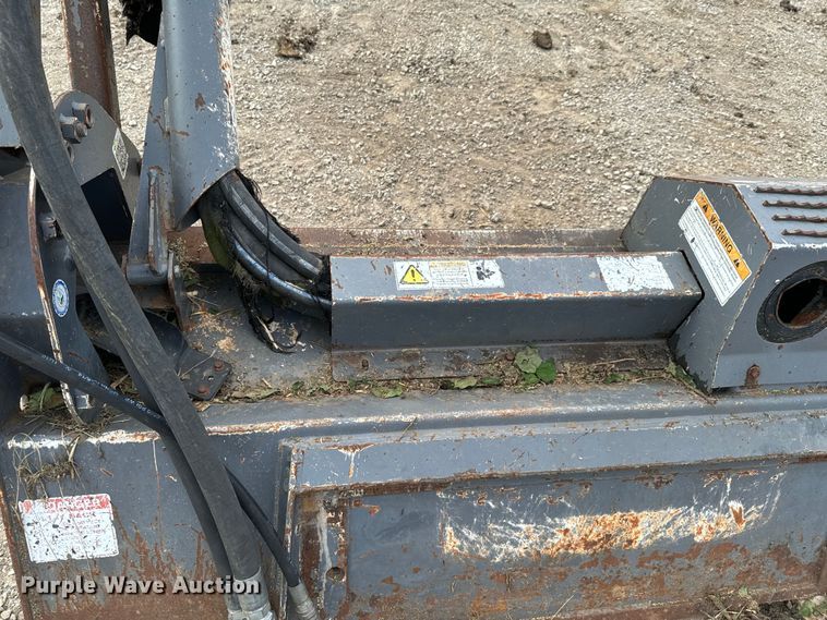 image for item DX0712 Loftness 71CCHS933F1 skid steer mulcher
