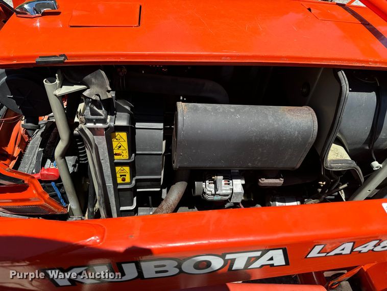 image for item DX0733 Kubota L3010D MFWD tractor