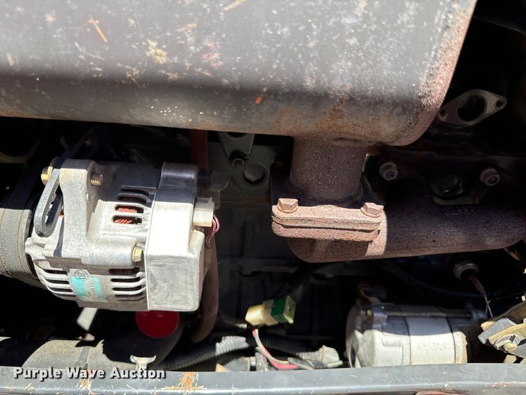 image for item DX0733 Kubota L3010D MFWD tractor