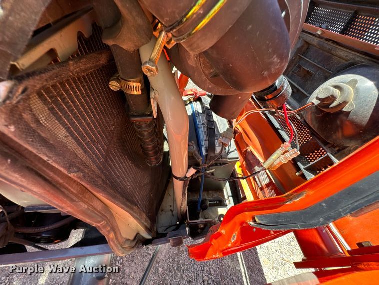 image for item DX0733 Kubota L3010D MFWD tractor