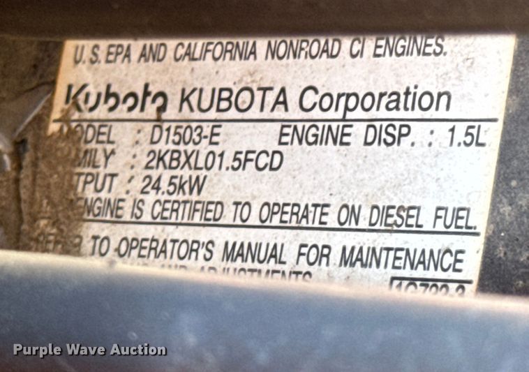 image for item DX0733 Kubota L3010D MFWD tractor