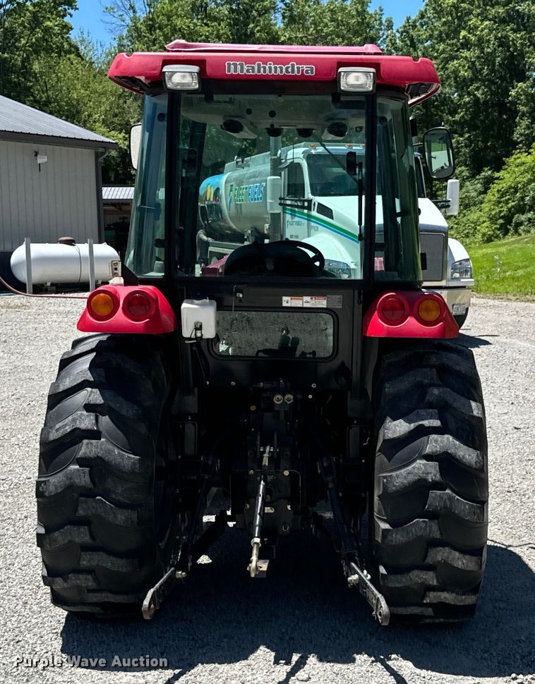 image for item DX0734 2012 Mahindra 5010 tractor