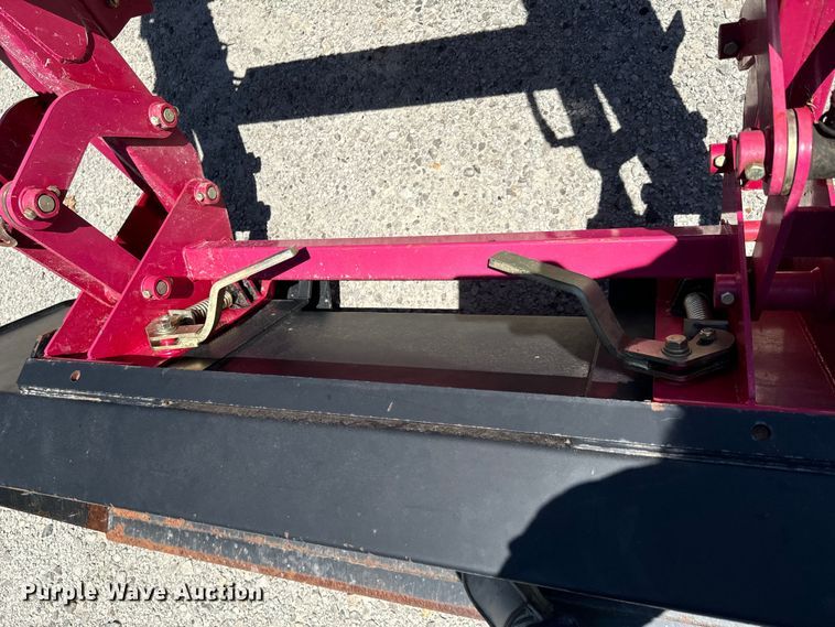 image for item DX0734 2012 Mahindra 5010 tractor