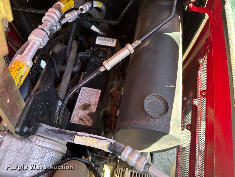 image for item DX0734 2012 Mahindra 5010 tractor