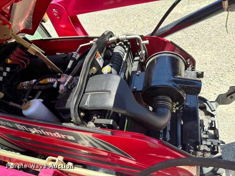 image for item DX0734 2012 Mahindra 5010 tractor