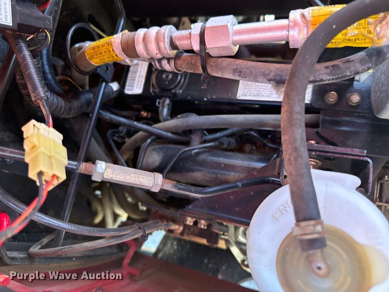 image for item DX0734 2012 Mahindra 5010 tractor