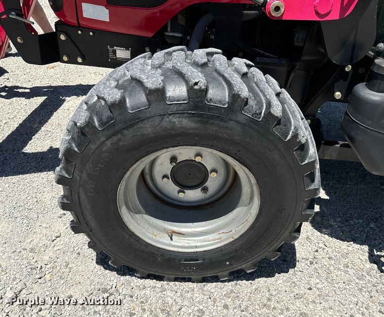 image for item DX0734 2012 Mahindra 5010 tractor