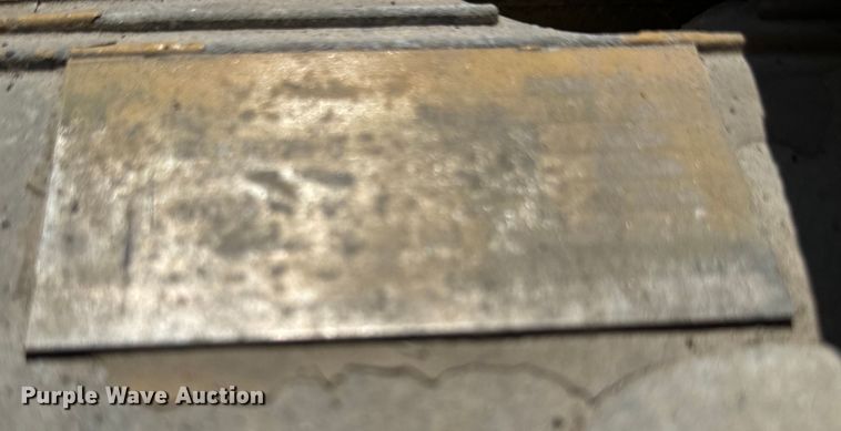 image for item DX0769 1986 Freightliner FLC feed delivery truck