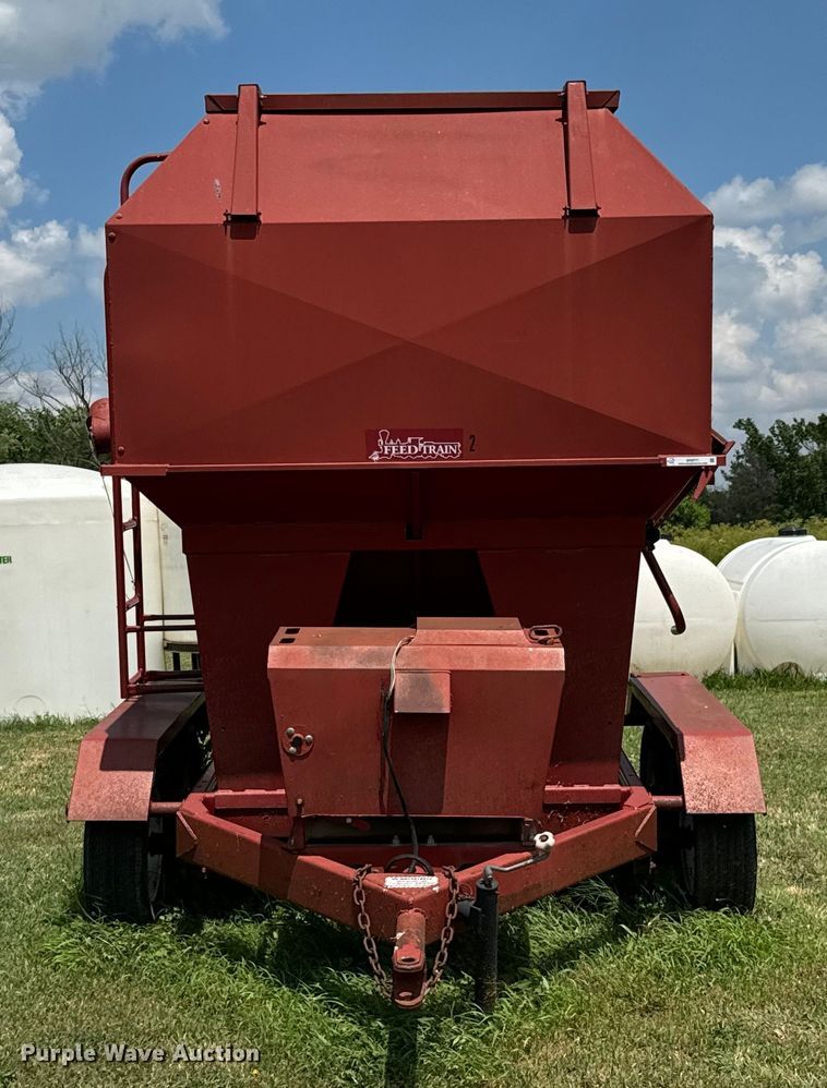 image for item DX0771 Feed Train 6000A seed tender