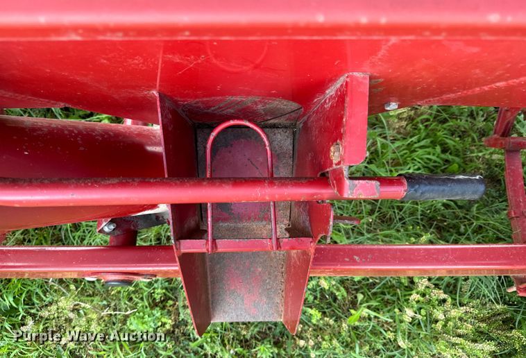 image for item DX0771 Feed Train 6000A seed tender